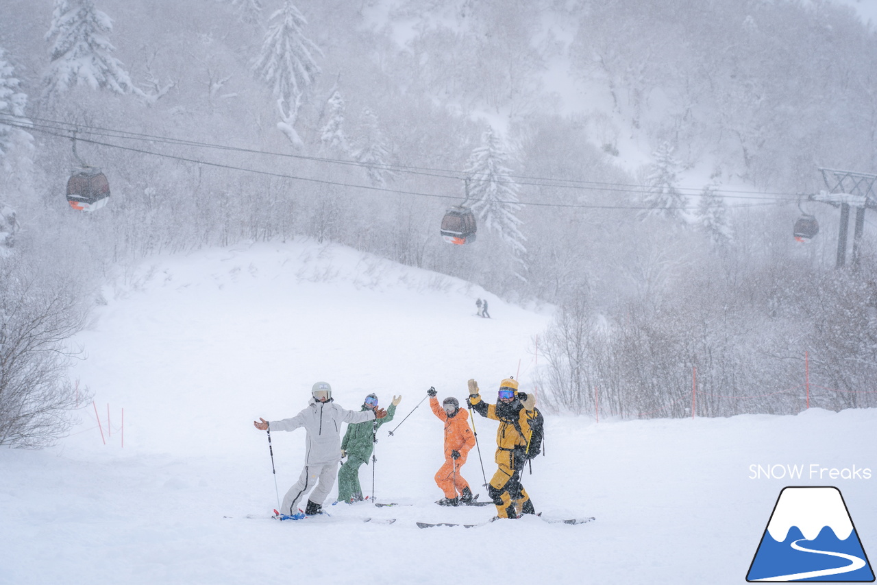 最高に気持ちの良いキロロの雪を滑る！北海道発 スキー・アウトドア専門店『パドルクラブ』のスタッフたちの休日。【ゲレンデパウダー編】in キロロリゾート